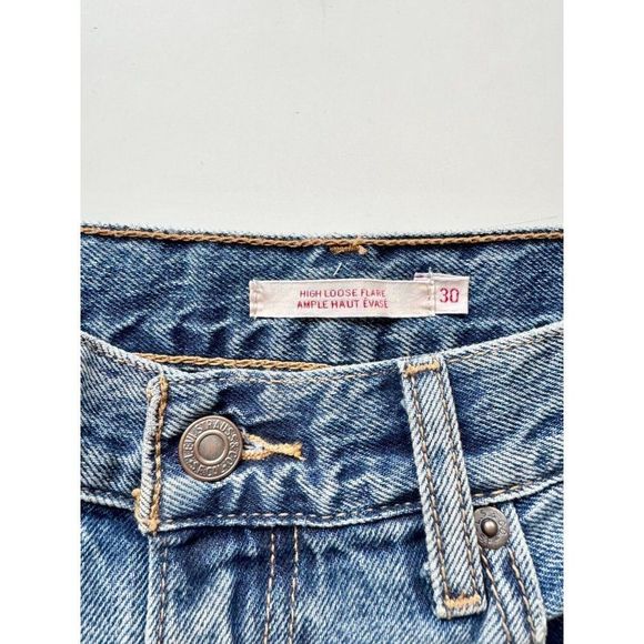 LEVI'S Modified Take Notes Ultra High Rise Loose Cut Off Denim Shorts, Size 30 - Picture 10 of 13